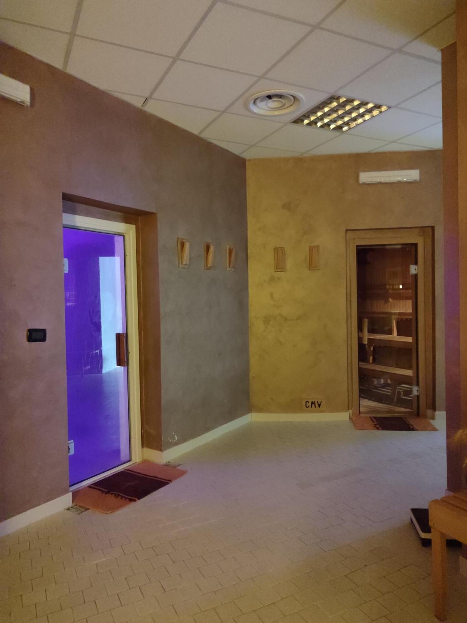 Hotel Park 108 Sport&Wellness لوريكا المظهر الخارجي الصورة